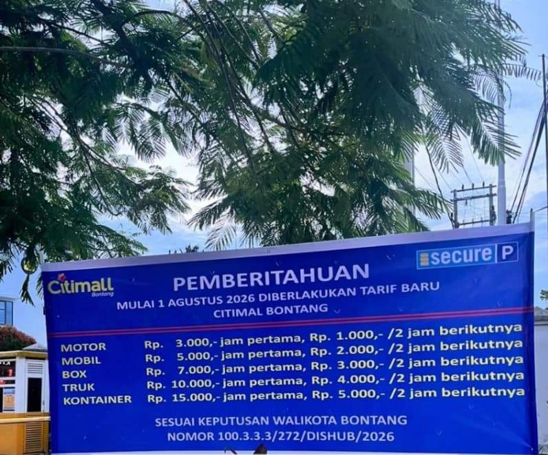 Pemberitahuan Pemberlakuan Tarif Baru di Bontang City Mall (Dok:Lutfi Aziz/Pusaranmedia.com)