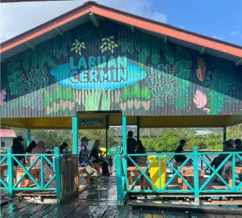 Dermaga Labuan Cermin, Kecamatan Biduk Biduk. (Foto: Nur Hidayah/ pusaranmedia.com)