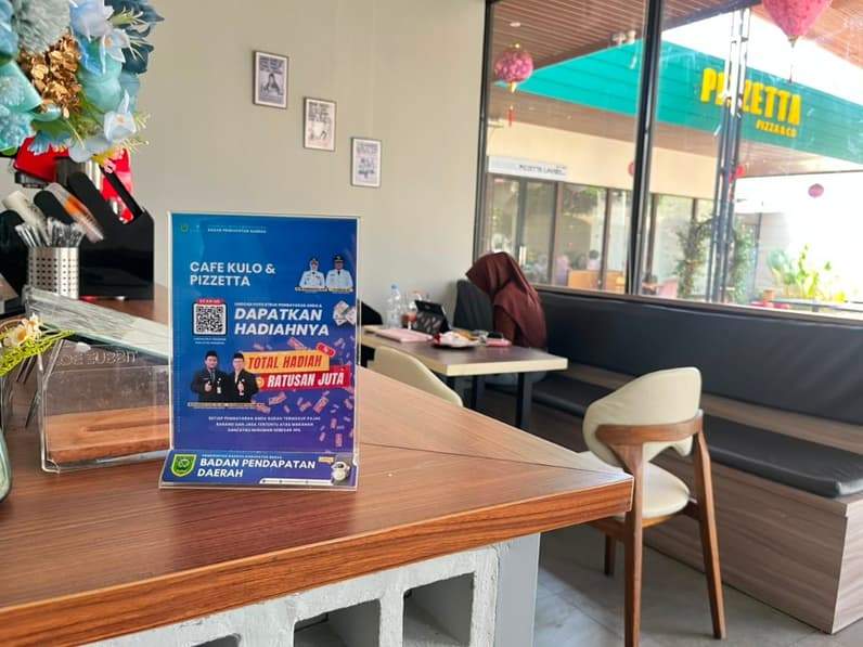 Caffe Kulo & Pizzetta menjadi salah satu kafe di Kabupaten Berau yang telah terdaftar sebagai wajib pajak daerah. (Foto: Nur Hidayah/Pusaranmedia.com)