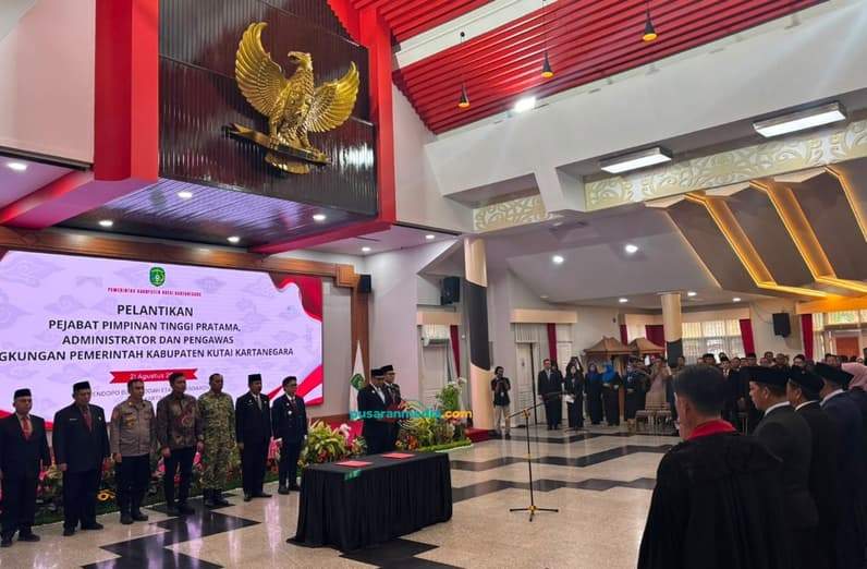 Pelantikan Pejabat Pimpinan Tinggi Pratama, Administrator, dan Pengawas di lingkungan Pemkab Kukar. (Foto: Aswin/Pusaranmedia.com)