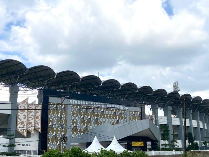 Stadion Segiri Samarinda. (Foto: Tri/Pusaranmedia.com)