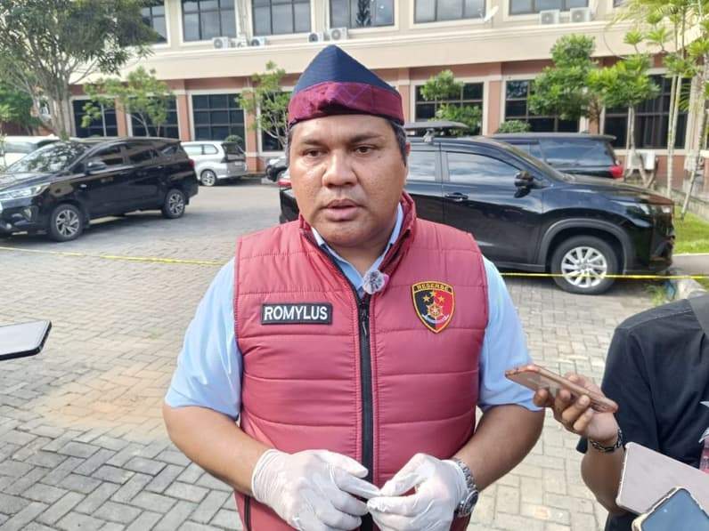 Dirresnarkoba Polda Kaltim, Kombes Pol Romylus Tamtelahitu. (Foto: Achmad Fadillah/Pusaranmedia.com)