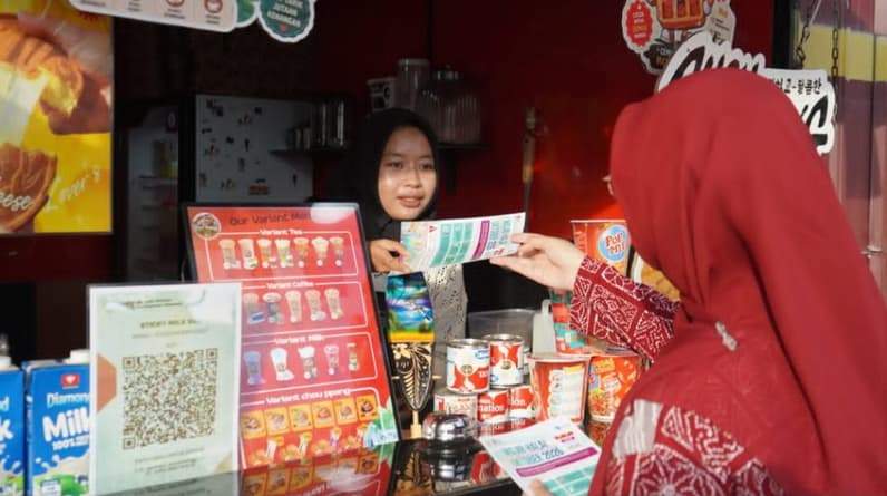 Sertifikasi halal bagi seluruh produk makanan dan minuman yang akan berlaku mulai Oktober 2026. (Foto: dok Prokopim Kutim)