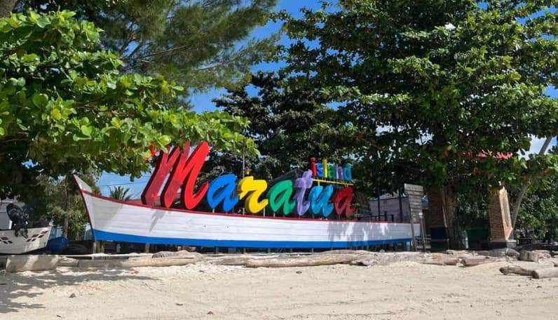 Pulau Maratua, yang terus diupayakan mendapatkan penguatan jaringan internet. (Foto: Nur Hidayah/ pusaranmedia.com)