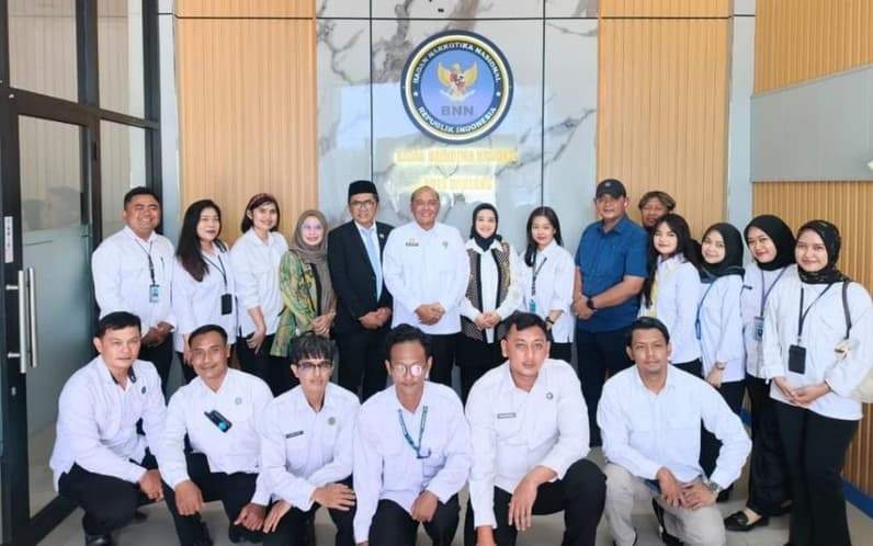 Kepala BNNP Kalimantan Timur Kunjungan ke BNN Kota Bontang. (Foto: Lutfi Aziz/Pusaranmedia.com)