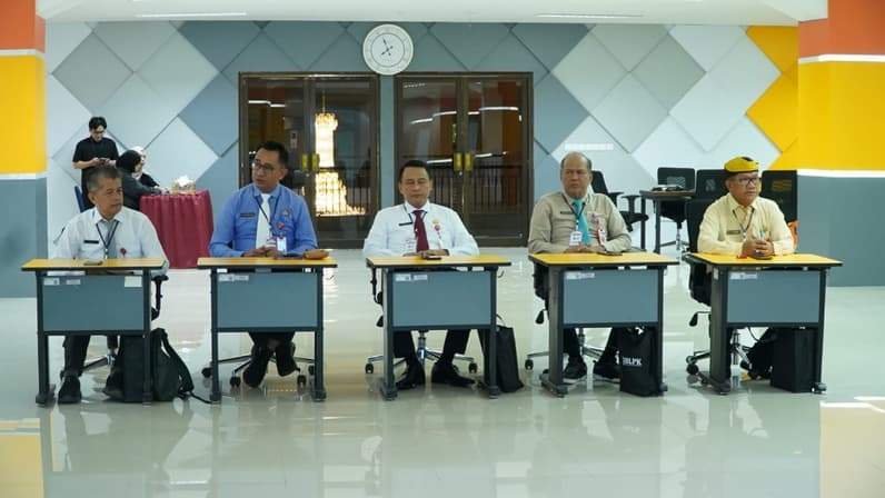 Kelima orang Jabatan Tinggi Pratama Pemkab Nunukan yang mengikuti assesmen di LAN Makassar. (Foto: BKPSDM Nunukan)