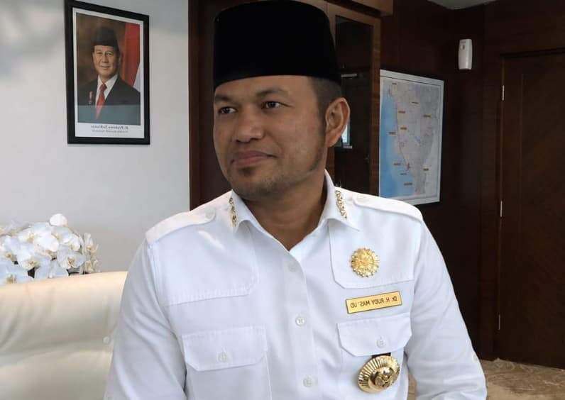 Pemprov Kaltim berikan bantuan kemanusiaan ke korban gempa di NTT sebesar Rp2,5 M. (Foto: Herdi/Pusaranmedia.com)