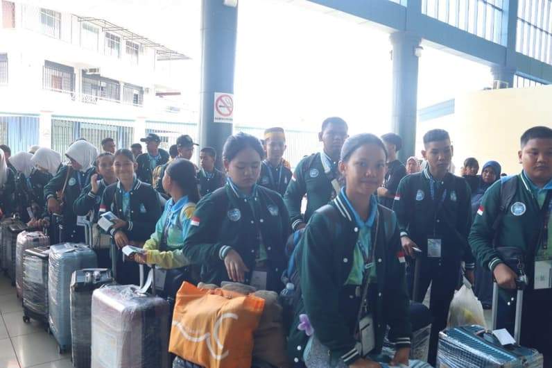 Para anak CLC menuju Kabupaten Nunukan (Foto: KRI Tawau)