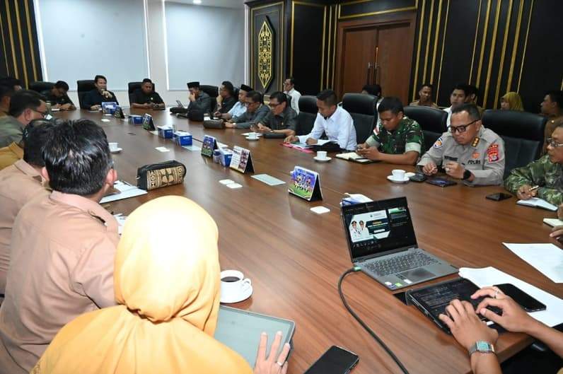 Suasana Rapat Pembahasan Distribusi BBM dan Galian C di Kantor DPRD Kaltara. (Foto: Istimewa)