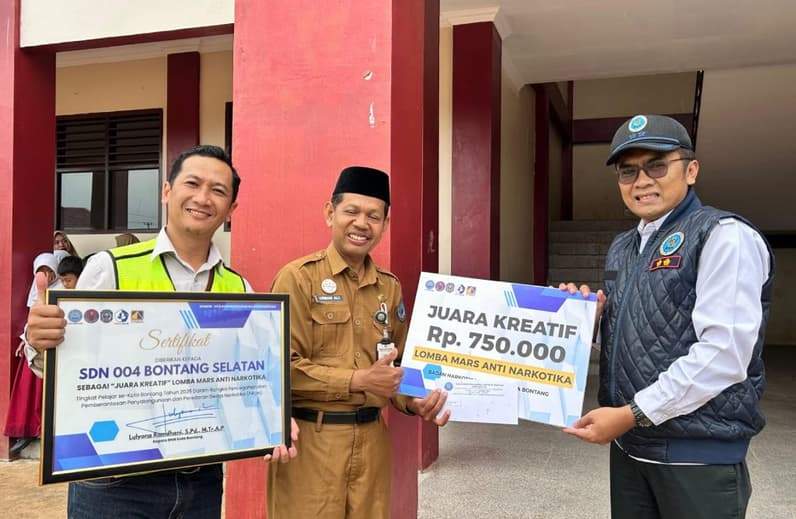 SDN 004 Bontang Selatan Raih Juara Kreatif. (Foto: Lutfi Aziz/Pusaranmedia.com)