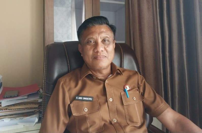 Kepala Bakesbangpol PPU, Andi Singkerru. (Foto: Adi Kade/Pusaranmedia.com)