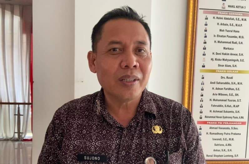 Camat Samarinda Ulu, Sujono. (Foto: Tri/Pusaranmedia.com)