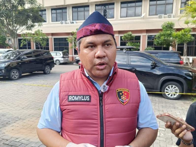 Dirresnarkoba Polda Kaltim, Kombes Pol Romylus Tametelahitu. (Foto: Achmad Fadillah/Pusaranmedia.com)