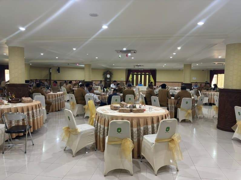 Rapat Dengar Pendapat (RDP) bersama DPRD Kukar yang membahas implementasi Undang-Undang Nomor 39 Tahun 2014 tentang Perkebunan. Senin (11/5/2026). (Foto: Aswin/Pusaranmedia.com)