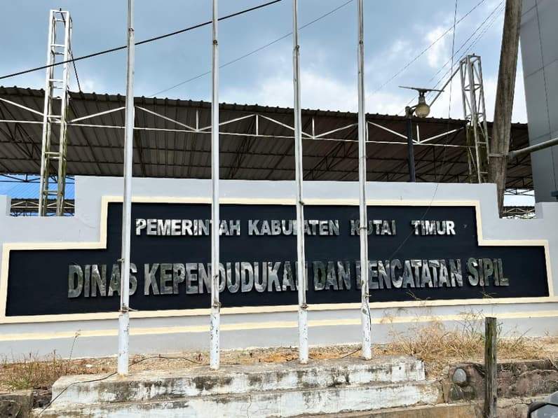 Kantor Disdukcapil Kabupaten Kutai Timur. (Foto: Siswandi/Pusaranmedia.com)