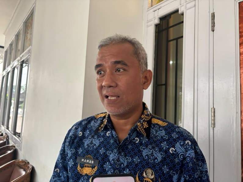 Kepala Dinas Pengendalian Penduduk dan Keluarga Berencana (DP2KB) Kukar, Maman Setiawan (Foto: Aswin/pusaranmedia.com)