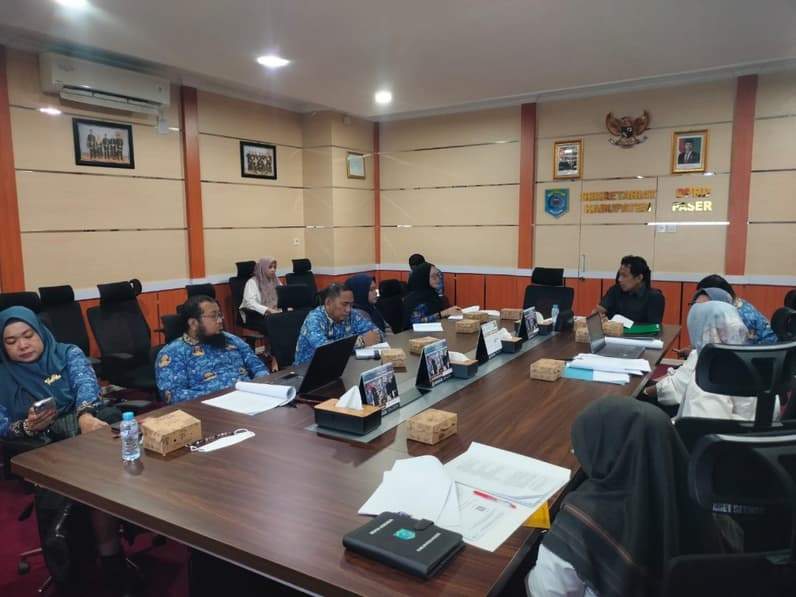 RDP Pansus I DPRD Paser dengan OPD terkait untuk membahas Raperda tentang Pemajuan Kebudayaan. (Foto: Luthfi/Pusaranmedia.com)
