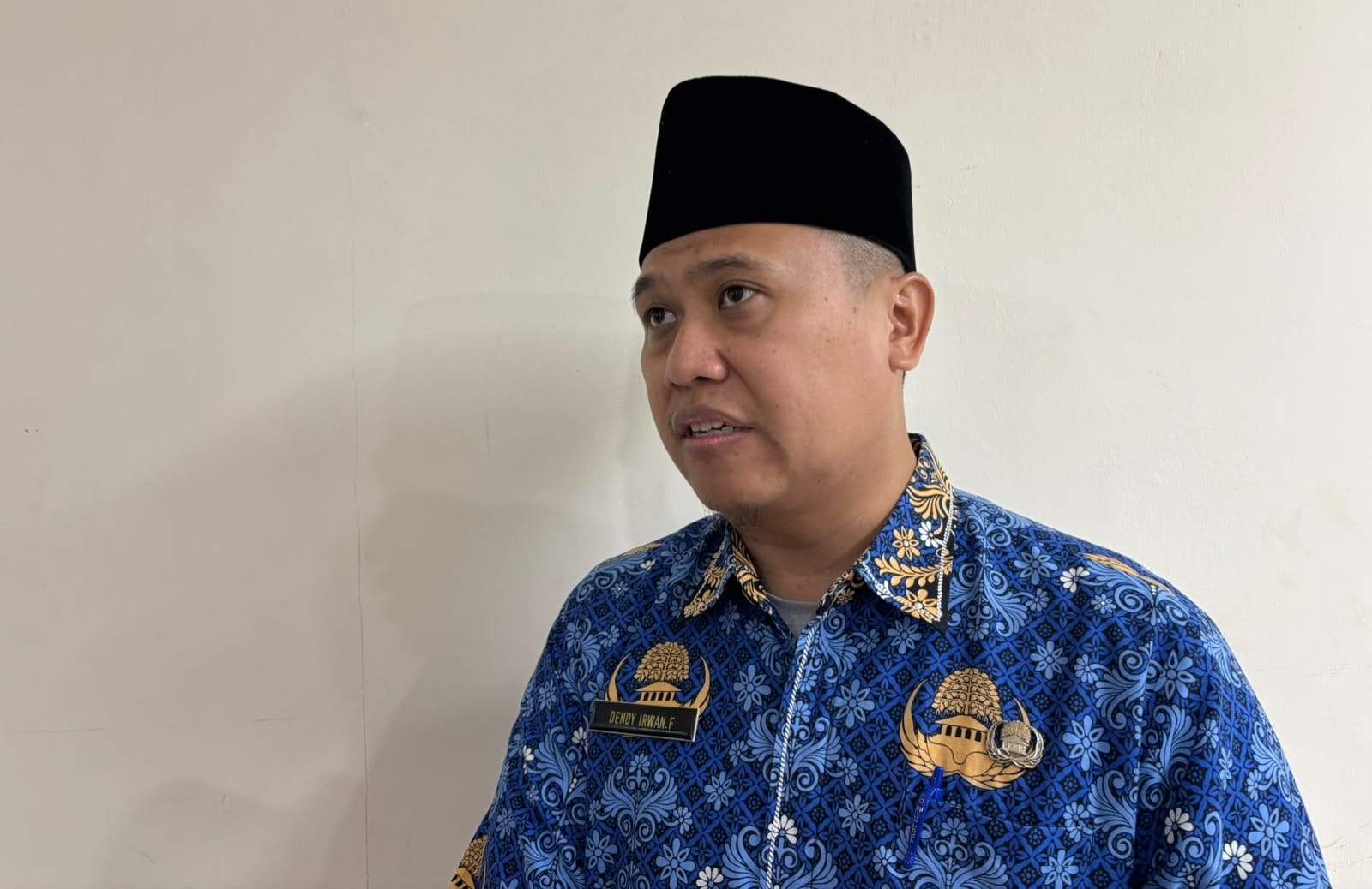 Kepala Dinas Transmigrasi dan Tenaga Kerja (Distransnaker) Kukar, Dendy Irawan. (Foto: Aswin/pusaranmedia.com)