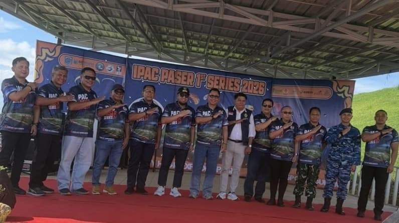 Foto bersama usai pembukaan IPAC 2026 di Sultan Hill, Kabupaten Paser. (Foto: Dok.Prokopim Paser)