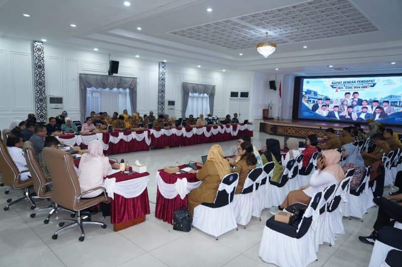 Rapat Dengar Pendapat (RDP) Panitia Khusus (Pansus) DPRD Kalimantan Timur bersama Pemerintah Kota Bontang (Dok:Lutfi Aziz/Pusaranmedia.com)