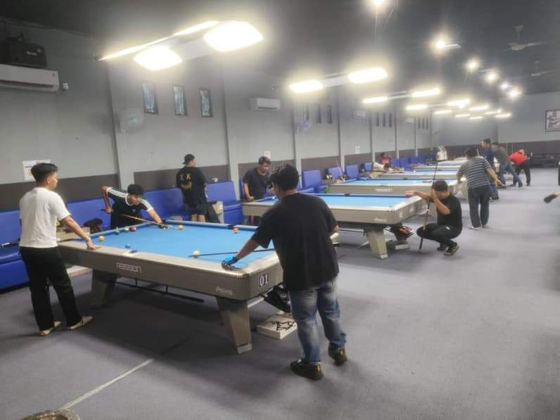 Atlet biliar mengikuti TC POBSI Paser, sebagai persiapan menuju Porprov VIII Kaltim. (Foto: Luthfi/Pusaranmedia.com)