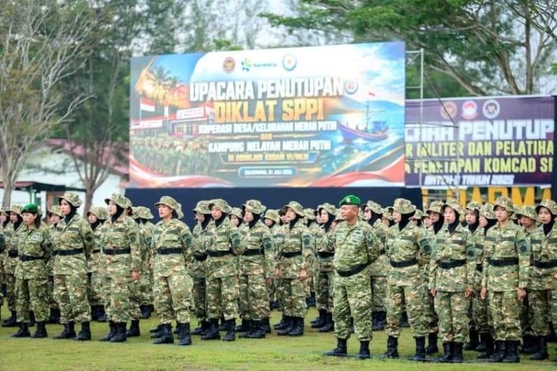 Penutupan diklat 650 SPPI di Dodikjur Rindam VI/Mulawarman, Balikpapan, Jumat (31/7/2026). (Foto: Pendam VI/Mulawarman)