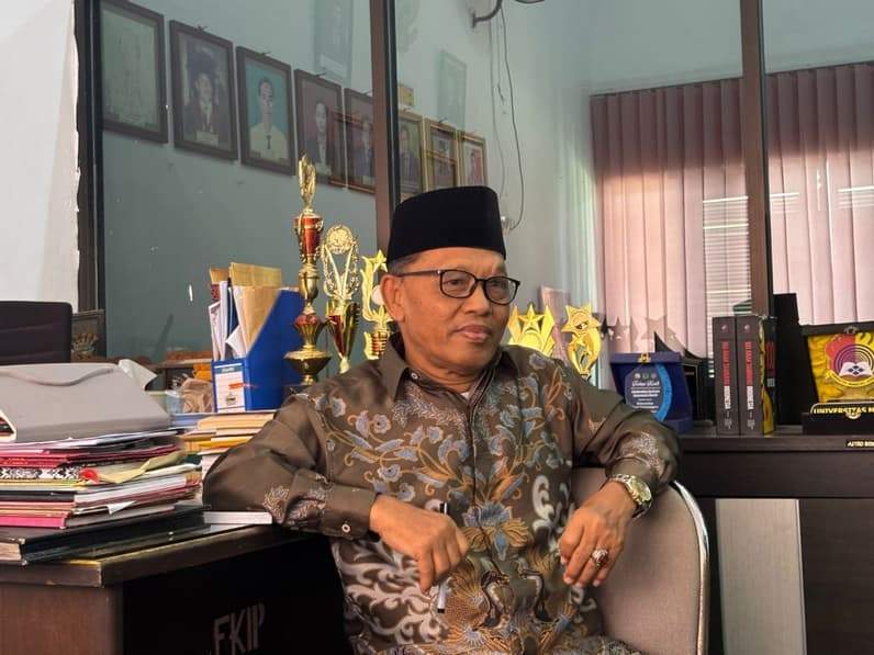Dekan Fakultas Keguruan dan Ilmu Pendidikan (FKIP) Universitas Kutai Kartanegara, Dr. Suid Saidi (Foto: Aswin/pusaranmedia.com)