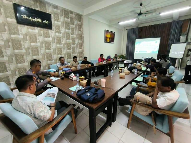 Rapat BPPD Nunukan bersama OPD terkait guna persiapan Rapat Kerja Khusus Nasional di UGM Yogyakarta. (Foto: Diansyah/Pusaranmedia.com)