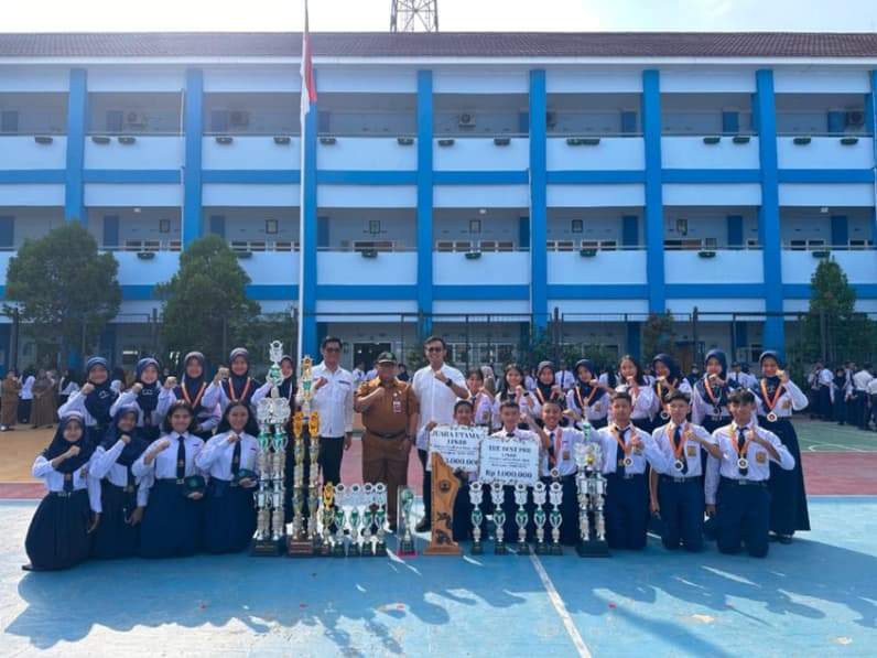 Paskibra SMPN 1 Tenggarong Sabet Sejumlah Gelar dari Dua Kompetisi. (Foto: SMPN 1 tgr)