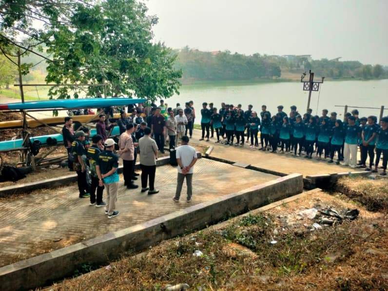 Saat Wabup Paser, Ikhwan Antasari berada di lokasi pelatihan atlet PODSI Paser. (Foto : Luthfi/Pusaranmedia.com)