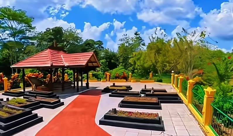 Salah satu peninggalan bersejarah di Kampung Tembudan yang menyimpan jejak perjalanan masyarakat adat secara turun-temurun. (Foto: Istimewa)