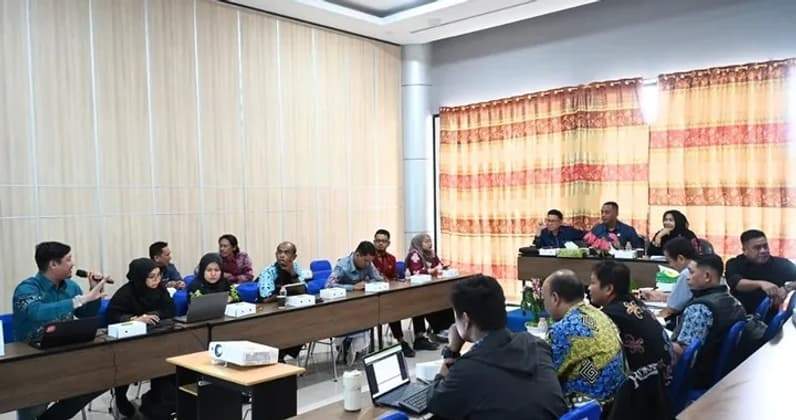 Rapat Pembahasan Ranperda Penggunaan SDA Wilayah Sungai Kayan. (Foto: Istimewa)