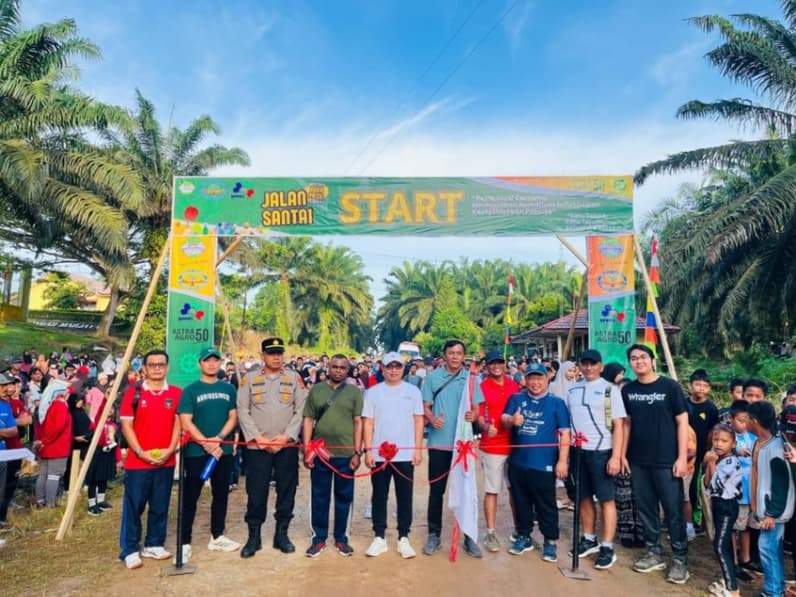 Jalan sehat BIM-PPS dimulai, dalam rangka peringati Hari Buruh Internasional. (Foto: Dok BIM-PPS)