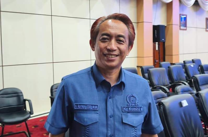 Ketua Komisi B DPRD Kota Bontang, Rustam (Dok:Lutfi Aziz/Pusaranmedia.com)
