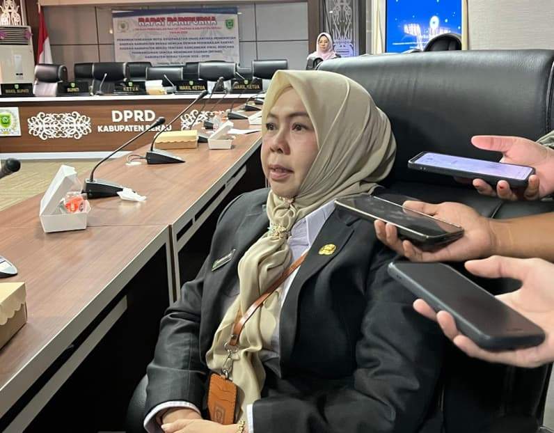 Kepala Dinas Pendidikan Berau, Mardiatul Idalisah. (Foto: Nur Hidayah/Pusaranmedia.com)