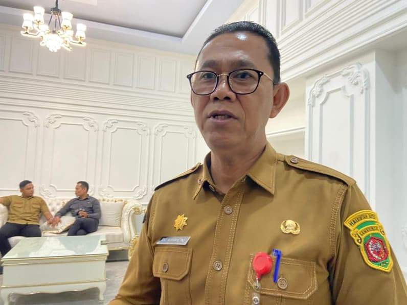 Plt Kepala Disdikbud Samarinda, Eko Suprayetno. (Foto: Tri/Pusaranmedia.com)