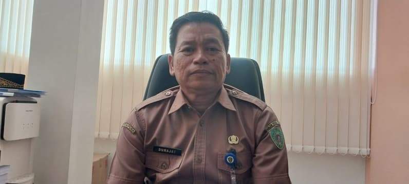 Sekretaris Disdikpora PPU, Durajat. (Foto: Adi Kade/Pusaranmedia.com).