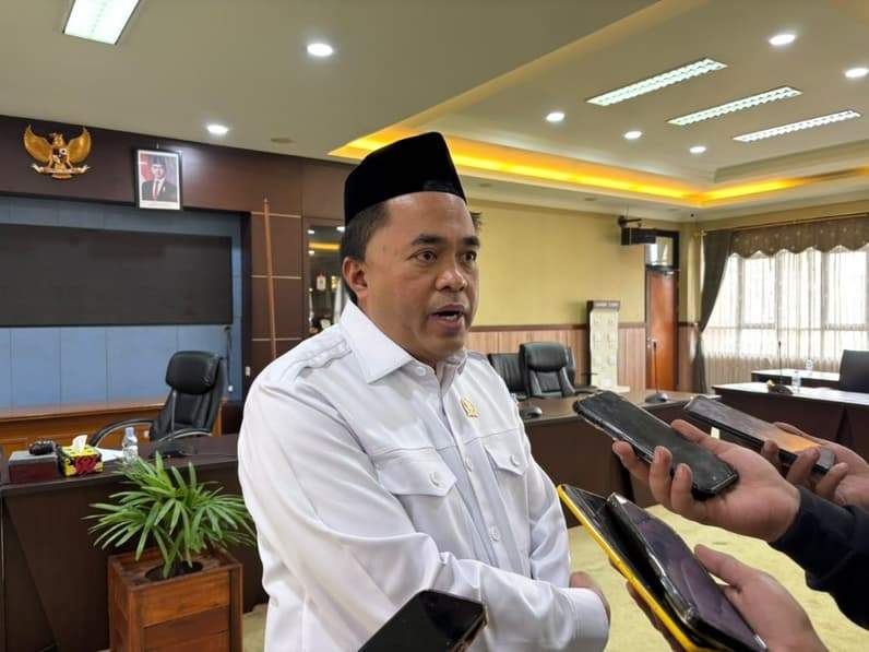 Ketua dprd kukar, ahamd yani (Foto: Aswin/pusaranmedia.com)