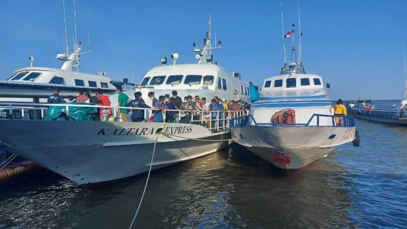 Kapal feri yang selama ini melayani rute Nunukan - Tawau (Foto: Diansyah/pusaranmedia.com)