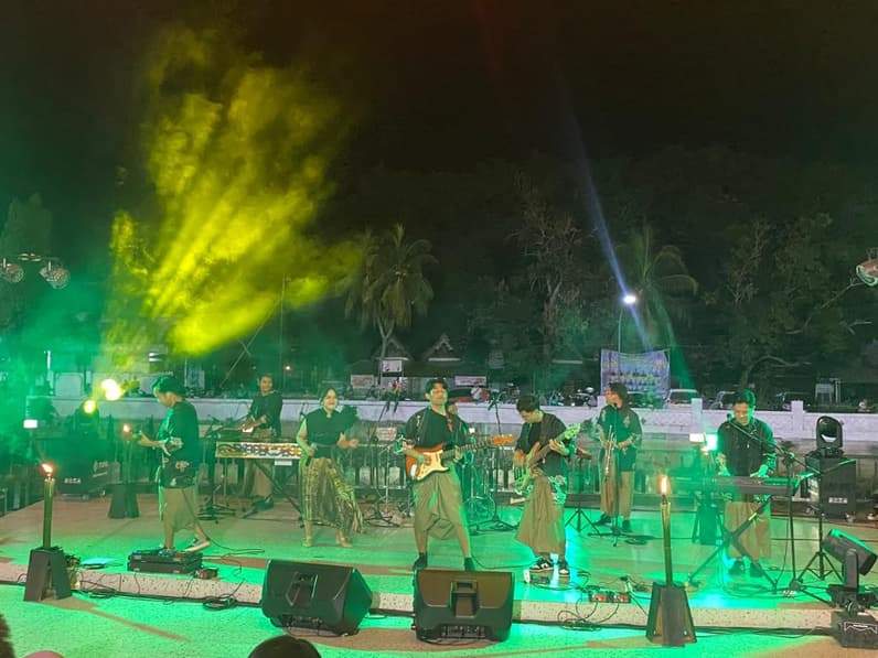 Grup musik asal Kutai Kartanegara (Kukar), Petala Borneo, kembali menghadirkan karya terbaru melalui peluncuran album kedua bertajuk Pura Tana Bhumi (Foto: Aswin/pusaranmedia.com)