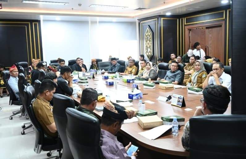 Suasana RDP di Kantor DPRD Kaltara. (Foto: Istimewa)