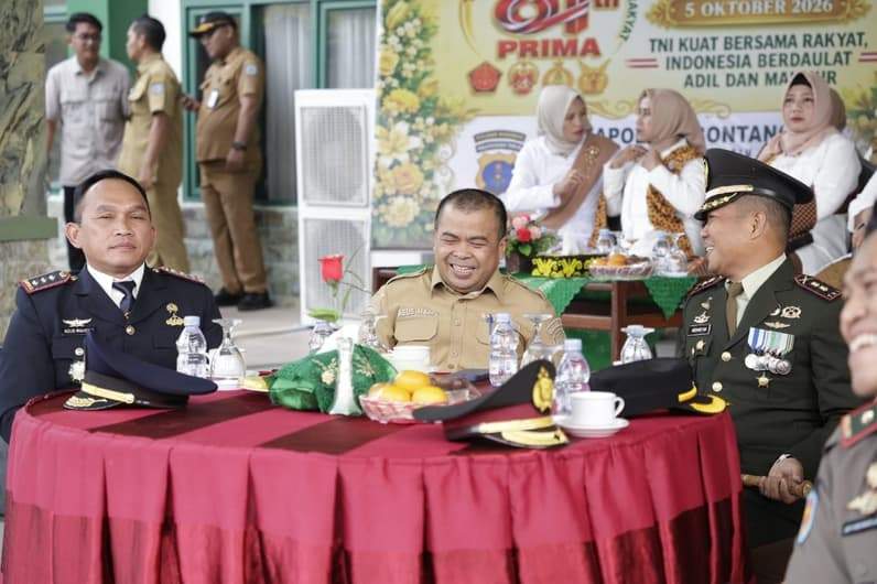 Peringatan HUT ke-81 TNI di Halaman Makodim 0908/Bontang. (Foto: Lutfi Aziz/Pusaranmedia.com)