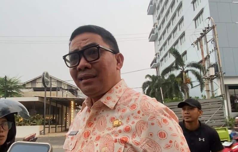 Wali Kota Samarinda, Andi Harun saat menjelaskan soal kelanjutan perizinan proyek RSUD AMS II, Jumat (23/10/2026). (Foto: Tri/Pusaranmedia.com)