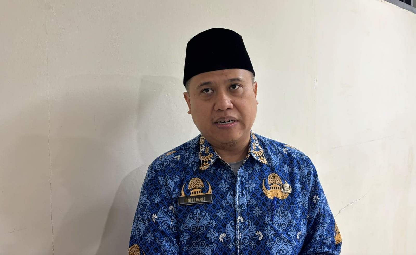 Kepala Dinas Transmigrasi dan Tenaga Kerja (Distransnaker) Kukar, Dendy Irawan. (Foto: Aswin/Pusaranmedia.com)