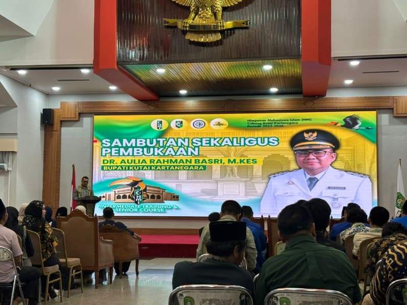 Sambutan bupati kukar, di pembukaan Intermediate Training dan Senior Course HMI. (Foto: Aswin/Pusaranmedia.com)