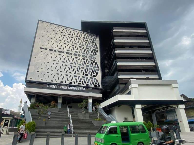 Pasar Pagi Kota Samarinda. (Foto: Tri/Pusaranmedia.com)