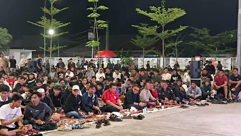 Suasana nobar pildun di tenggarong (Foto: Aswin/pusaranmedia.com)