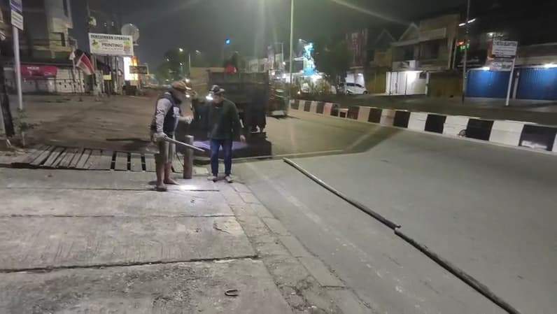 Tangkapan layar Dugaan kegiatan galian ilegal di Samarinda. (Foto: Istimewa)