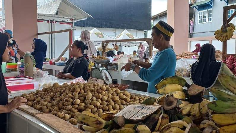 Ilustrasi bahan pokok di pasar. (Foto: Tri/Pusaranmedia.com)