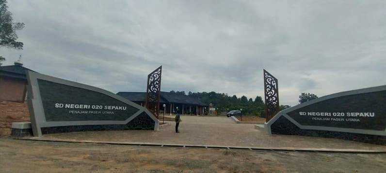 SDN 020 Sepaku di Desa Bumi Harapan, Kecamatan Sepaku, PPU. (Foto: Adi Kade/Pusaranmedia.com).